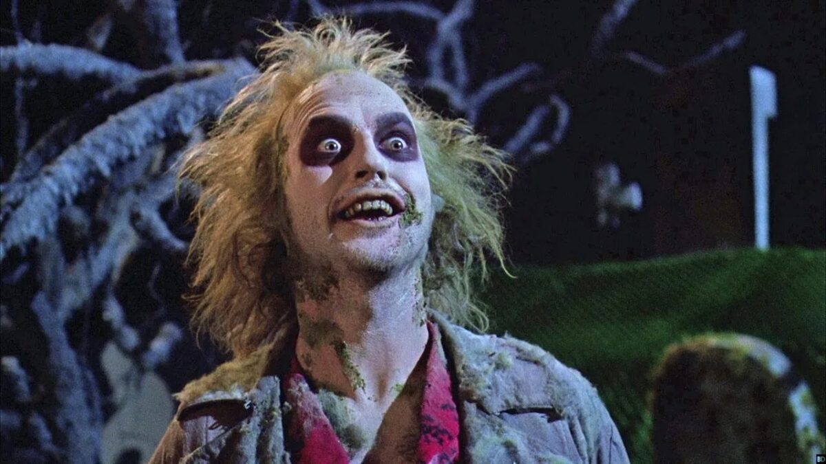 Micheal Keaton in the Beetlejuice makeup and costume